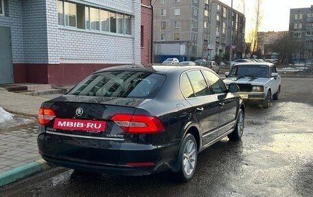 Skoda Superb III рестайлинг, 2014 год, 2 100 000 рублей, 4 фотография