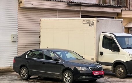 Skoda Superb III рестайлинг, 2014 год, 2 100 000 рублей, 7 фотография