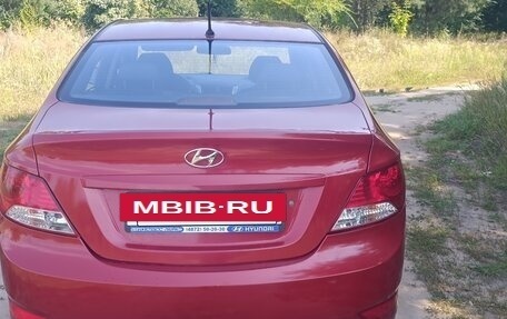 Hyundai Solaris II рестайлинг, 2011 год, 585 000 рублей, 3 фотография
