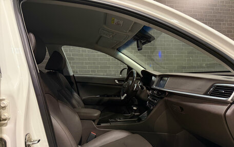 KIA Optima IV, 2018 год, 1 935 000 рублей, 11 фотография