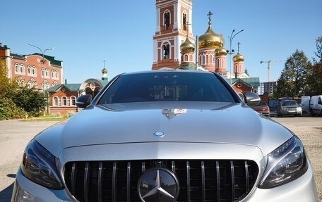 Mercedes-Benz C-Класс, 2015 год, 2 000 000 рублей, 1 фотография