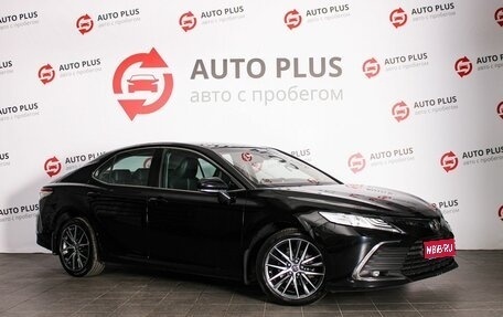 Toyota Camry, 2022 год, 3 099 000 рублей, 1 фотография