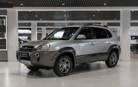 Hyundai Tucson III, 2004 год, 670 000 рублей, 1 фотография