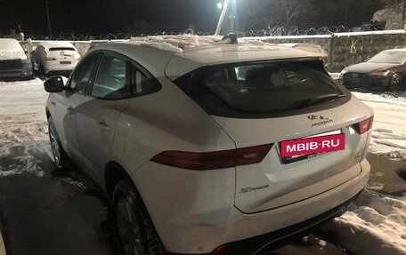 Jaguar E-Pace, 2019 год, 3 500 000 рублей, 5 фотография