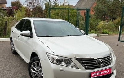 Toyota Camry, 2012 год, 1 850 000 рублей, 1 фотография