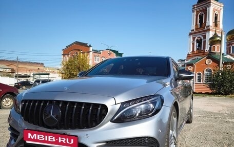 Mercedes-Benz C-Класс, 2015 год, 2 000 000 рублей, 2 фотография