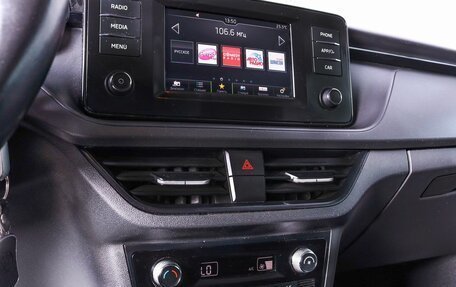 Skoda Rapid II, 2022 год, 1 350 000 рублей, 10 фотография