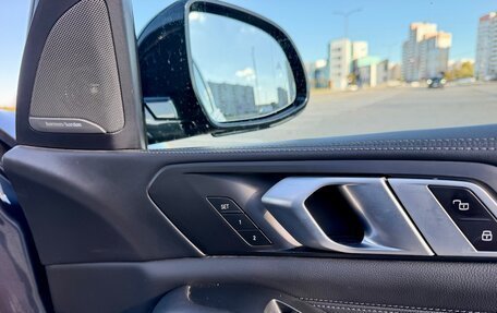 BMW X5, 2019 год, 5 990 000 рублей, 15 фотография