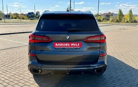 BMW X5, 2019 год, 5 990 000 рублей, 5 фотография