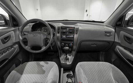 Hyundai Tucson III, 2004 год, 670 000 рублей, 8 фотография