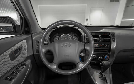 Hyundai Tucson III, 2004 год, 670 000 рублей, 10 фотография