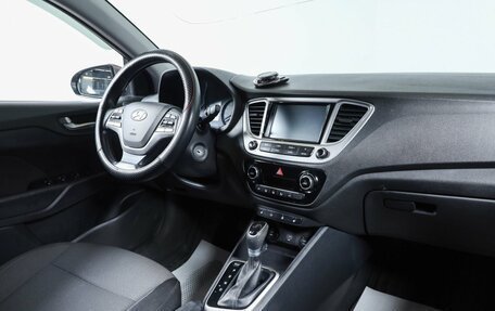 Hyundai Solaris II рестайлинг, 2019 год, 1 499 000 рублей, 10 фотография