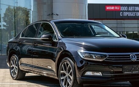 Volkswagen Passat B8 рестайлинг, 2017 год, 1 795 000 рублей, 7 фотография