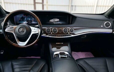 Mercedes-Benz S-Класс, 2018 год, 3 831 600 рублей, 5 фотография