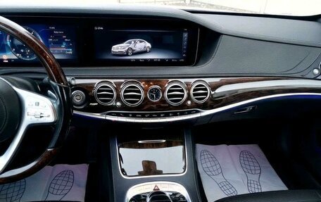 Mercedes-Benz S-Класс, 2018 год, 3 831 600 рублей, 14 фотография