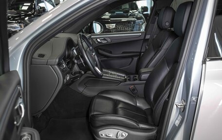 Porsche Macan I рестайлинг, 2021 год, 5 999 999 рублей, 3 фотография