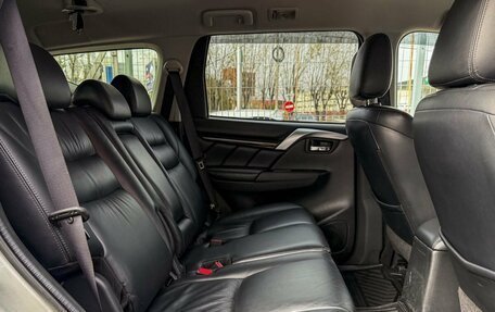 Mitsubishi Pajero Sport III рестайлинг, 2017 год, 2 049 000 рублей, 13 фотография