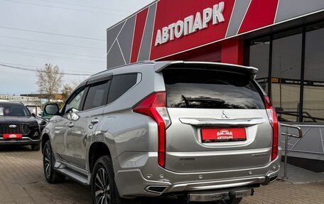 Mitsubishi Pajero Sport III рестайлинг, 2017 год, 2 049 000 рублей, 6 фотография