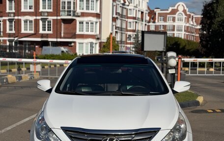 Hyundai Sonata VI, 2011 год, 1 270 000 рублей, 3 фотография