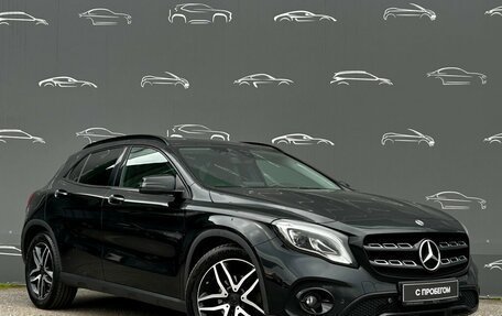 Mercedes-Benz GLA, 2019 год, 2 528 200 рублей, 3 фотография