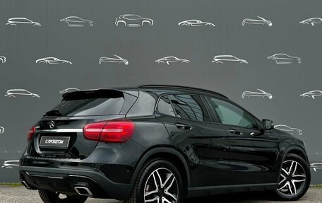 Mercedes-Benz GLA, 2019 год, 2 528 200 рублей, 2 фотография
