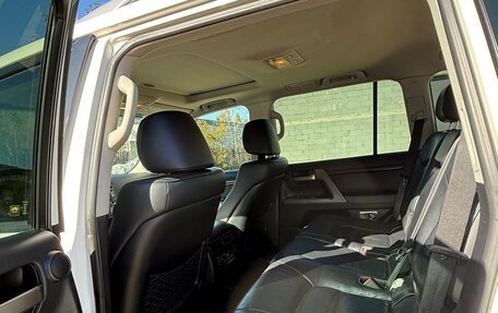 Toyota Land Cruiser 200, 2011 год, 3 150 000 рублей, 8 фотография
