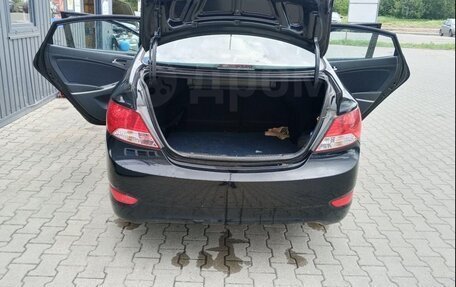 Hyundai Solaris II рестайлинг, 2012 год, 810 000 рублей, 6 фотография