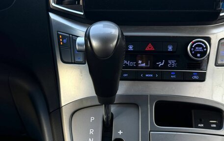 Hyundai H-1 II рестайлинг, 2018 год, 3 000 000 рублей, 19 фотография