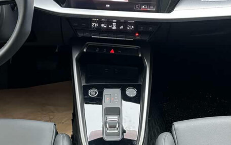 Audi A3, 2024 год, 2 250 000 рублей, 10 фотография