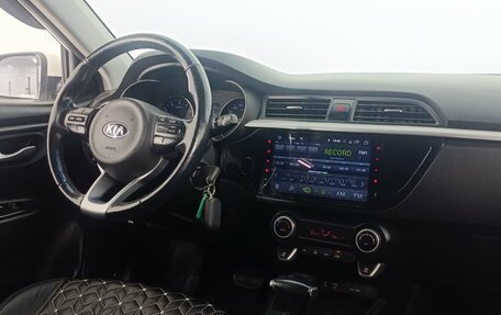 KIA Rio IV, 2018 год, 1 120 000 рублей, 13 фотография