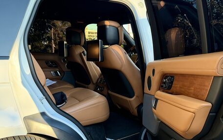 Land Rover Range Rover IV рестайлинг, 2019 год, 7 700 000 рублей, 24 фотография