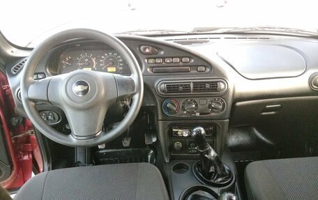 Chevrolet Niva I рестайлинг, 2012 год, 550 000 рублей, 5 фотография