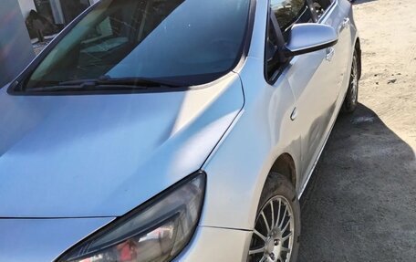 Opel Astra J, 2012 год, 420 000 рублей, 10 фотография