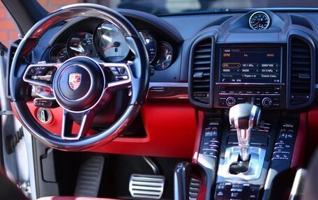 Porsche Cayenne III, 2014 год, 2 870 000 рублей, 25 фотография