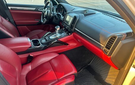 Porsche Cayenne III, 2014 год, 2 870 000 рублей, 26 фотография