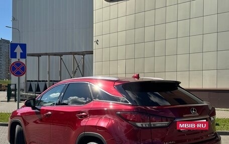 Lexus RX IV рестайлинг, 2019 год, 4 500 000 рублей, 7 фотография