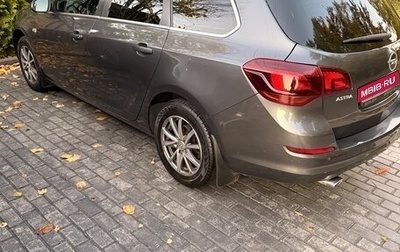 Opel Astra J, 2012 год, 880 000 рублей, 1 фотография