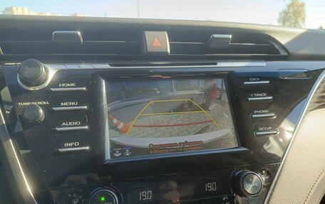 Toyota Camry, 2019 год, 3 360 000 рублей, 12 фотография
