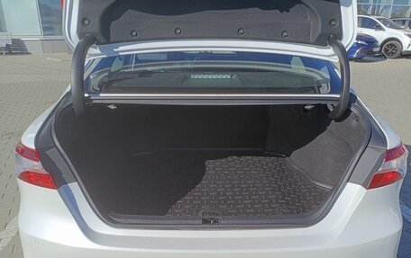 Toyota Camry, 2019 год, 3 360 000 рублей, 14 фотография