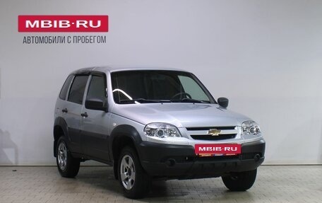 Chevrolet Niva I рестайлинг, 2019 год, 859 000 рублей, 3 фотография