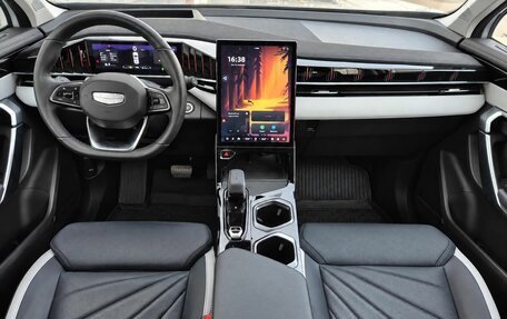 Geely Atlas, 2024 год, 3 450 000 рублей, 17 фотография