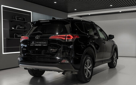 Toyota RAV4, 2019 год, 2 550 000 рублей, 5 фотография