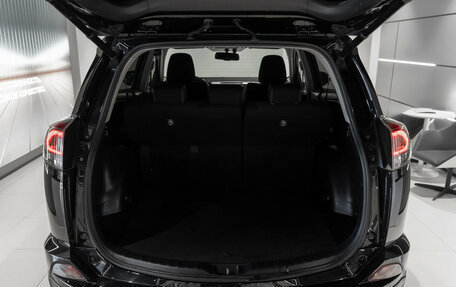 Toyota RAV4, 2019 год, 2 550 000 рублей, 22 фотография