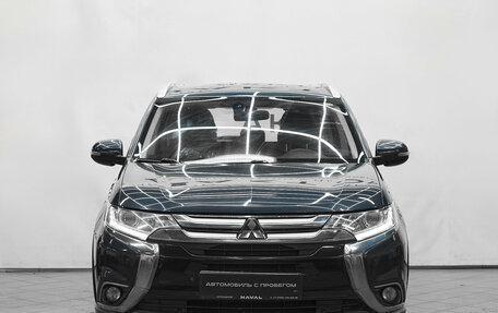 Mitsubishi Outlander III рестайлинг 3, 2018 год, 1 480 000 рублей, 2 фотография