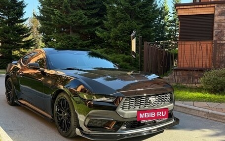 Ford Mustang, 2023 год, 6 450 000 рублей, 3 фотография