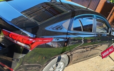 Hyundai Solaris II рестайлинг, 2018 год, 1 400 000 рублей, 12 фотография
