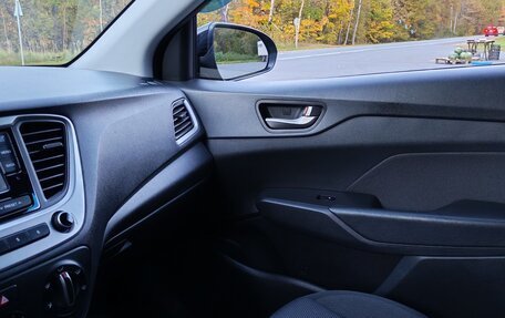 Hyundai Solaris II рестайлинг, 2018 год, 1 400 000 рублей, 34 фотография
