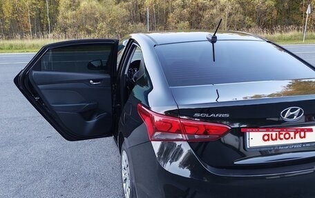 Hyundai Solaris II рестайлинг, 2018 год, 1 400 000 рублей, 31 фотография