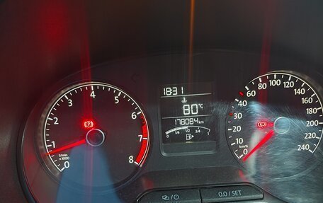 Volkswagen Polo VI (EU Market), 2017 год, 900 000 рублей, 9 фотография