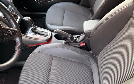 Opel Astra J, 2012 год, 880 000 рублей, 6 фотография